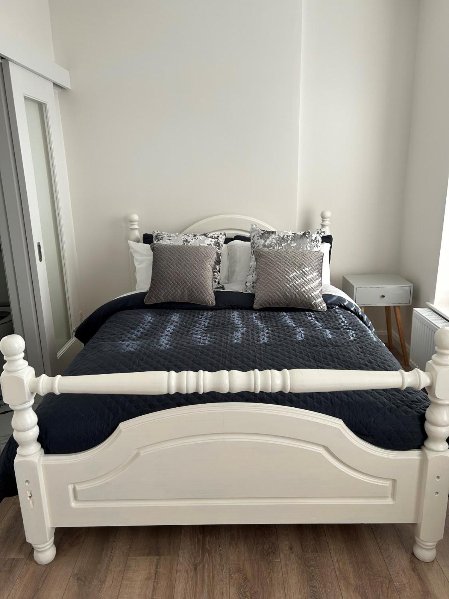 The White House Villa Newry Bagian luar foto