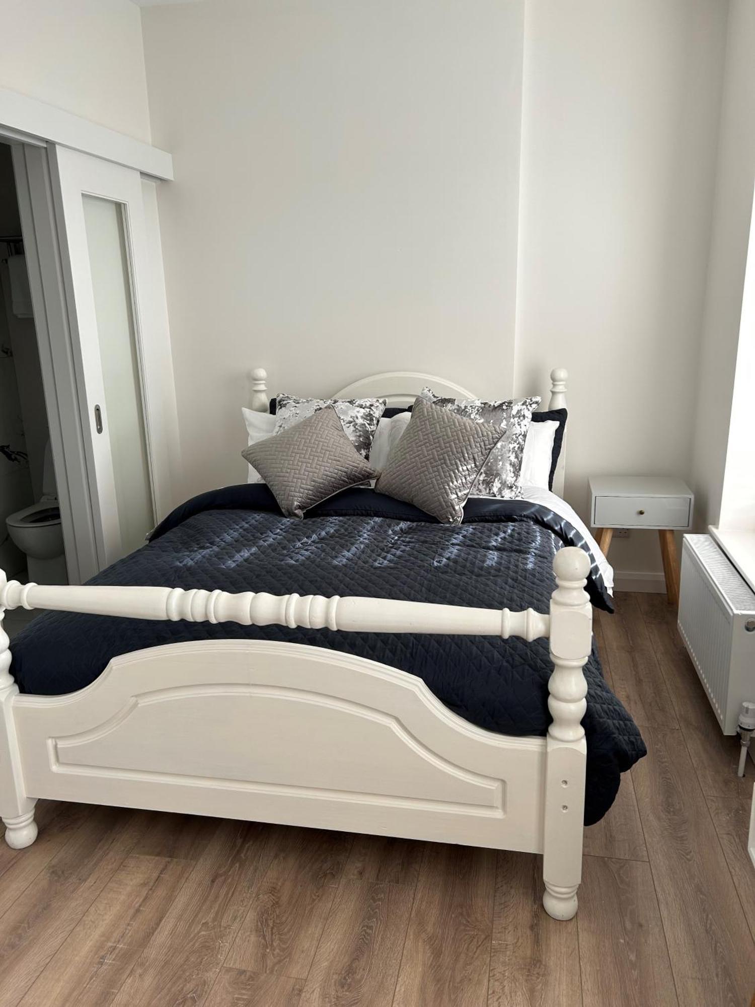 The White House Villa Newry Bagian luar foto